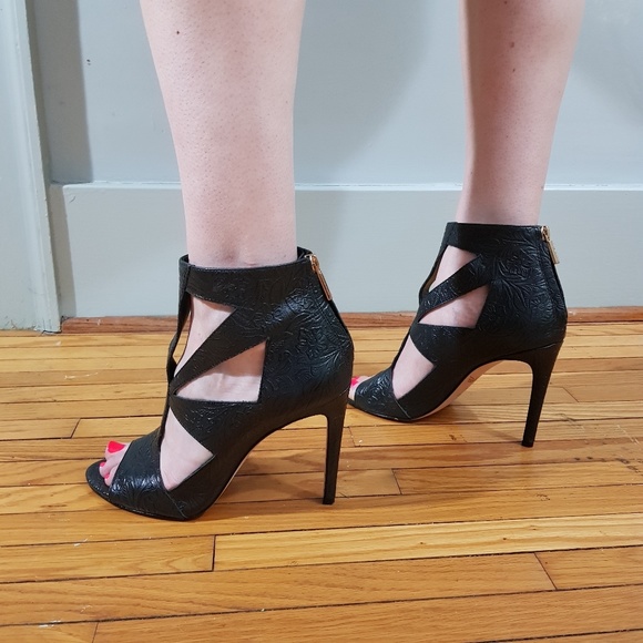 Rachel Roy cutout heels - Picture 2 of 6